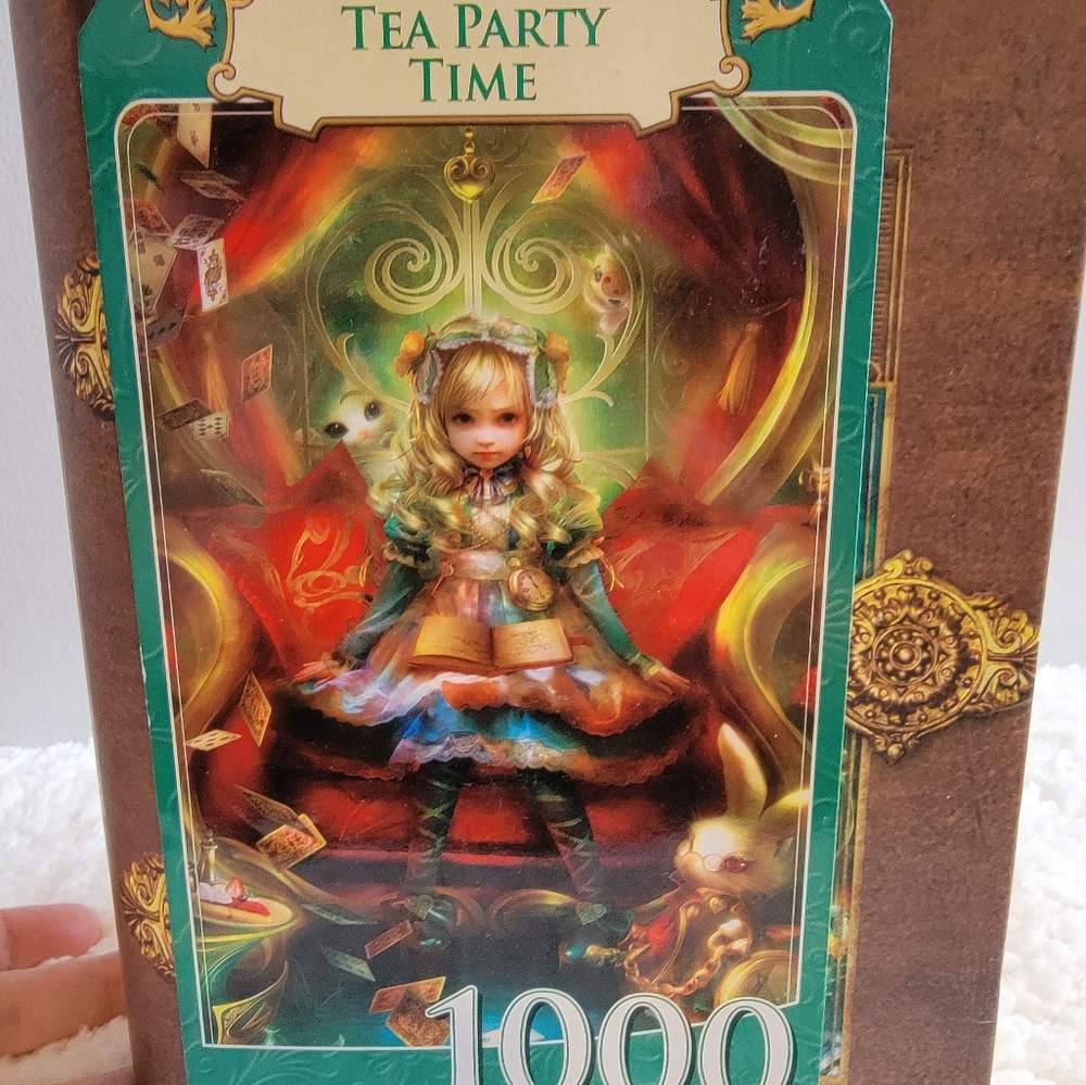 Alice in Wonderland Tea Party Time 1000 Piece Puzzle Fairytale Book Box New